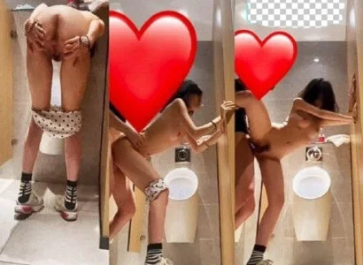 Cặp đôi lén lút với em người yêu trong WC